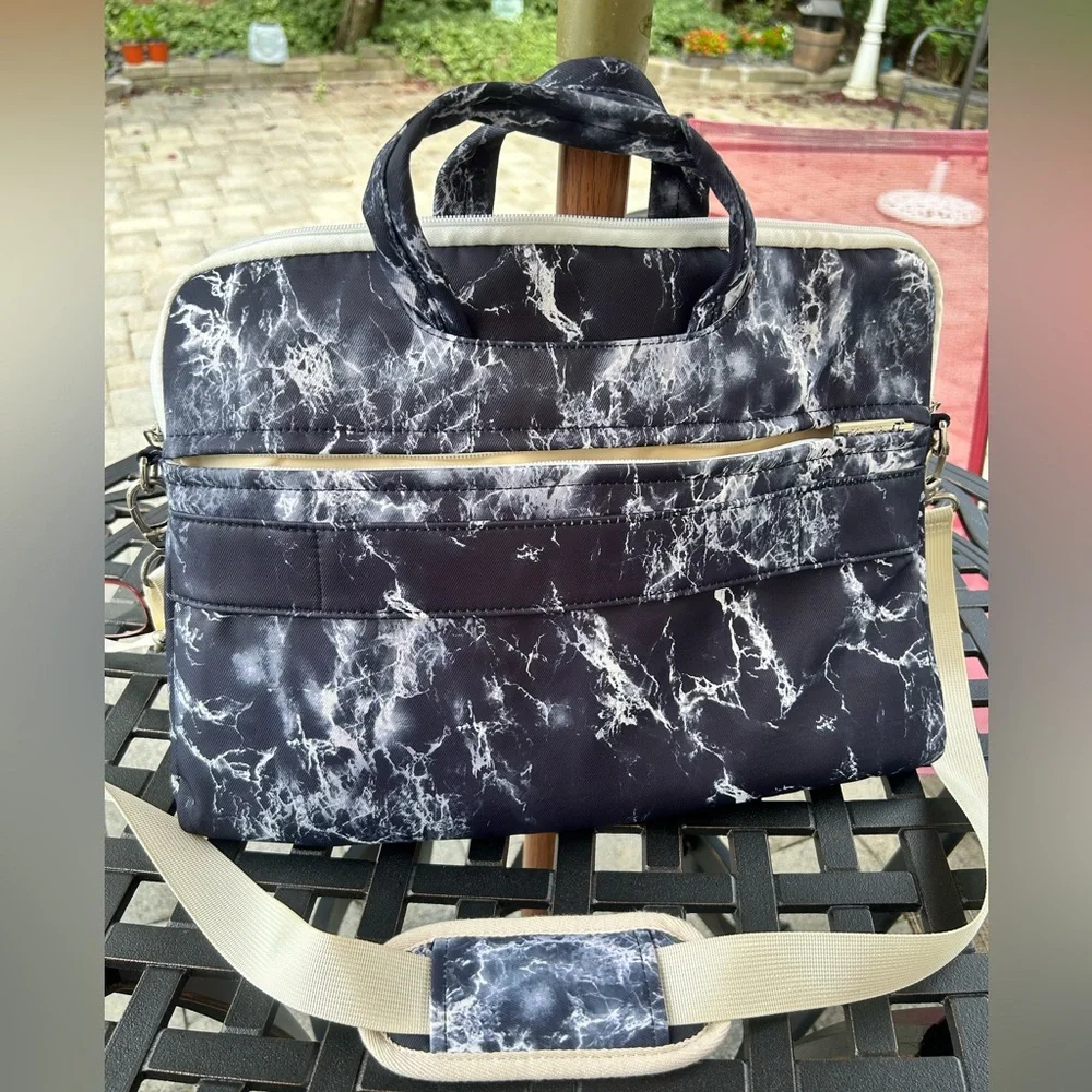 Canvas Life Laptop Bag with Detachable Shoulder Strap
